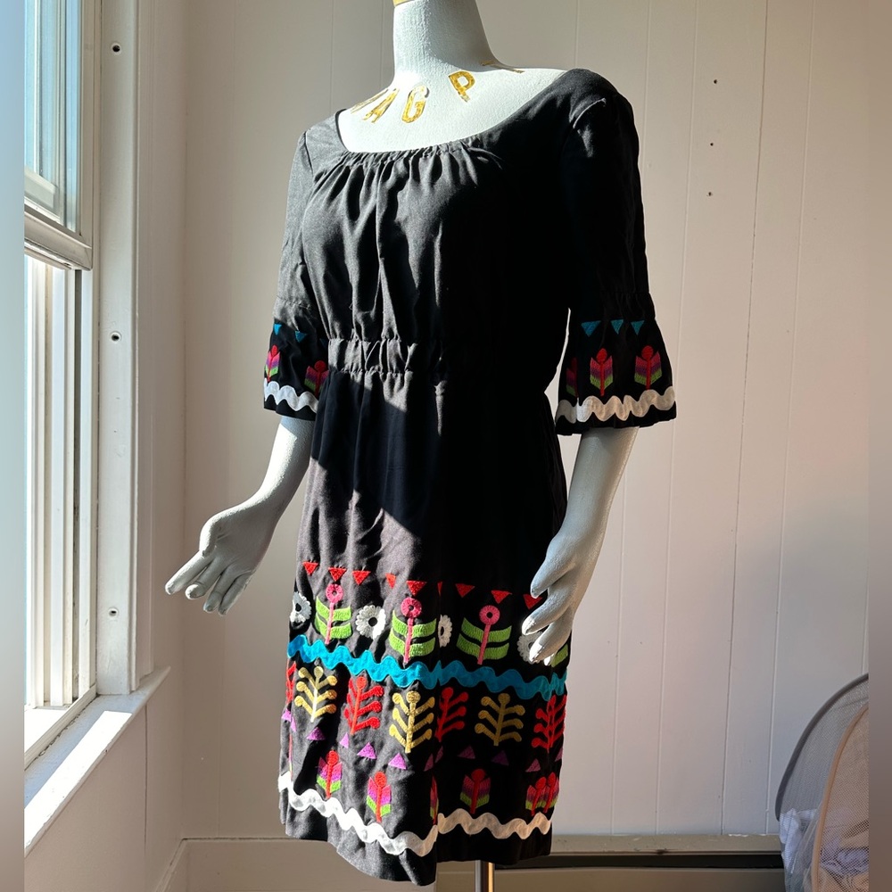 PHOEBE COUTURE Silk Floral Embroidered Dress, Bell Sleeve, Full Skirt - Picture 12 of 16